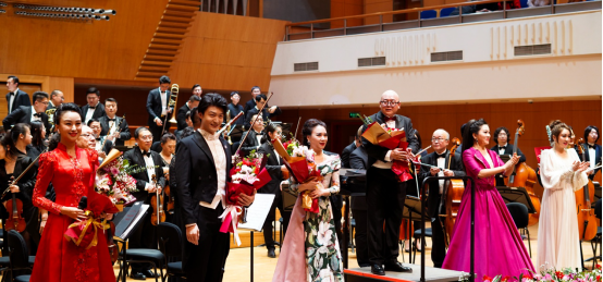 搭建多元化演艺平台，中国东方新年音乐会圆满呈现！